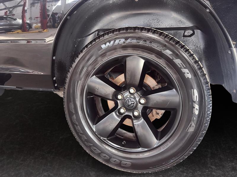 ram 1500 Classic 2020 - 6