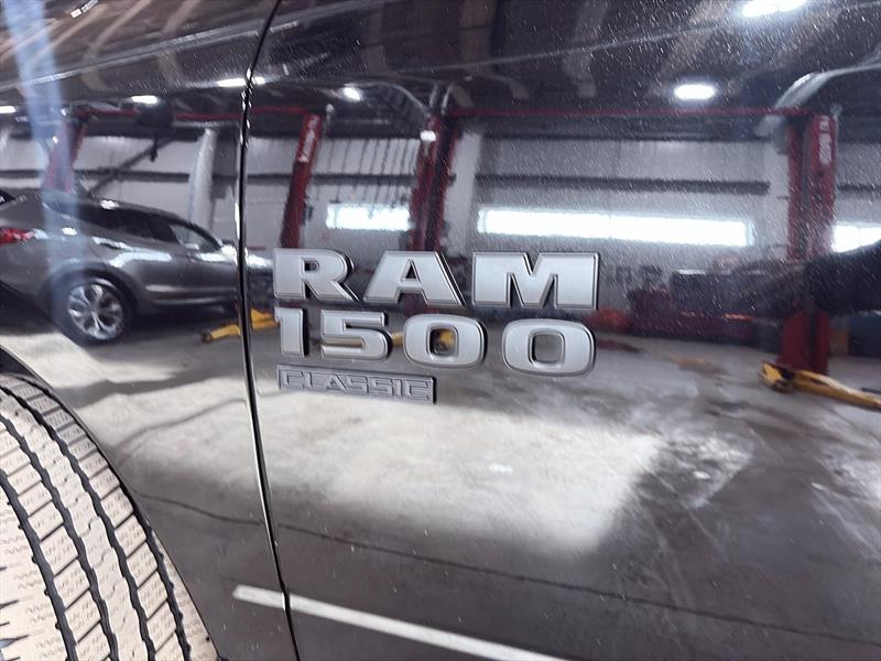 ram 1500 Classic 2020 - 12