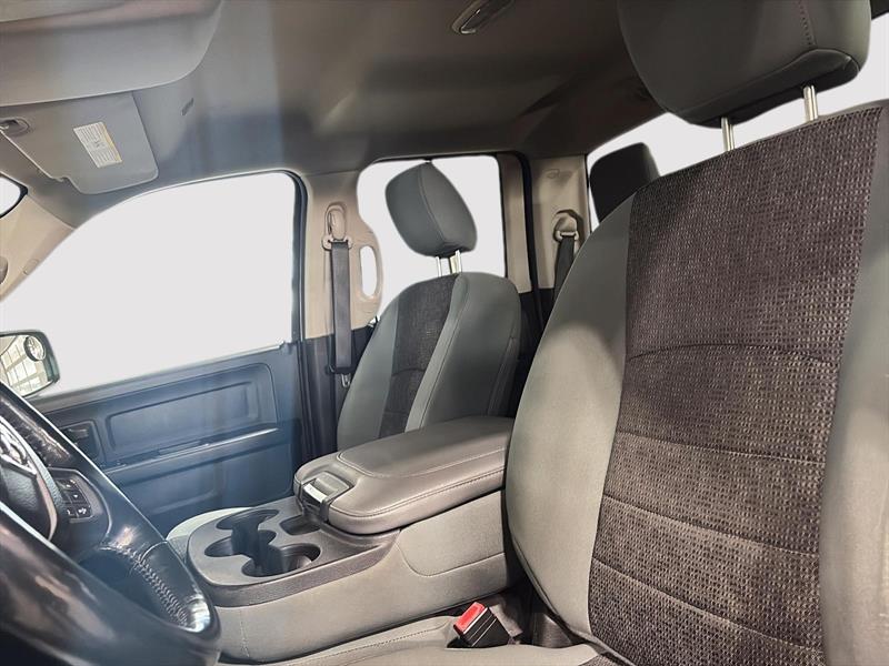 ram 1500 Classic 2020 - 13