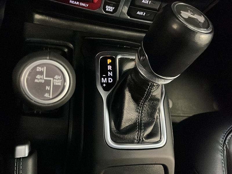 jeep Wrangler 2024 - 26