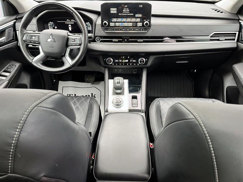 mitsubishi Outlander 2022 - 18