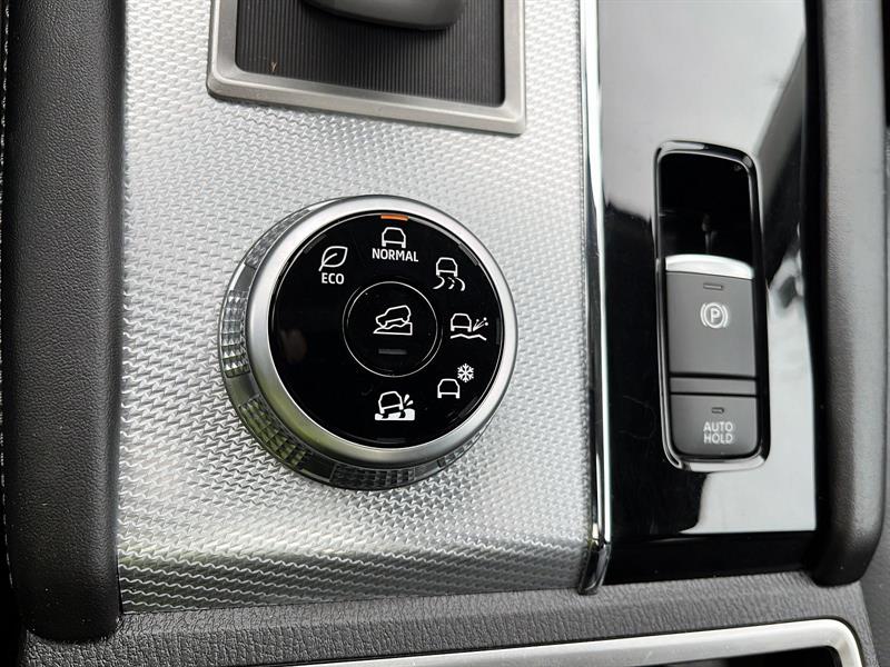 mitsubishi Outlander 2022 - 26