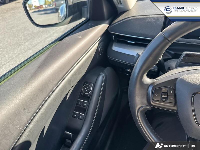 ford Mustang Mach-E 2022 - 17