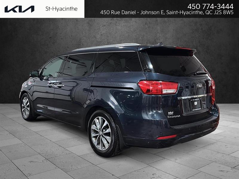 kia Sedona 2017 - 3