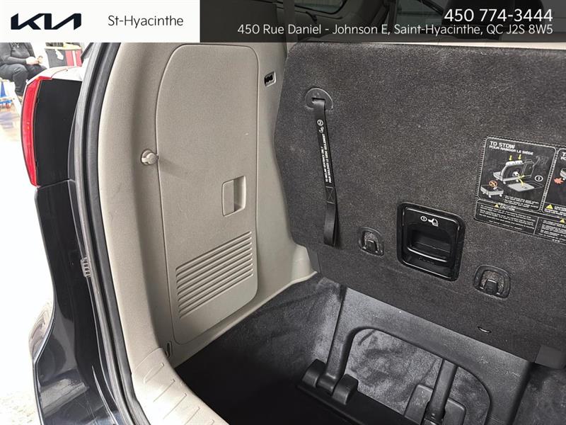 kia Sedona 2017 - 20