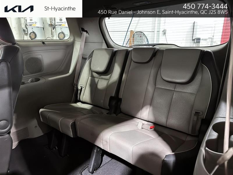 kia Sedona 2017 - 26