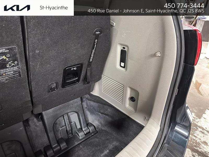 kia Sedona 2017 - 34