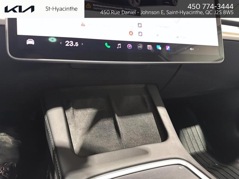 tesla Model 3 2023 - 11