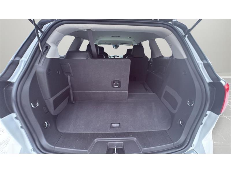 buick Enclave 2017 - 29