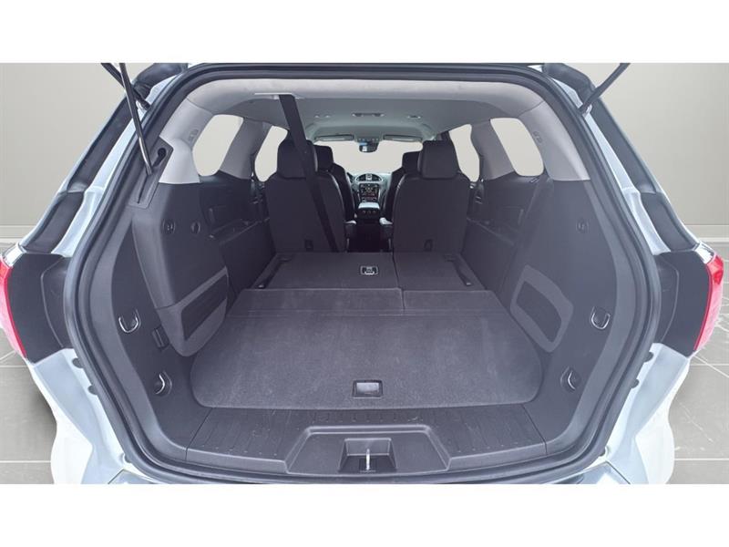 buick Enclave 2017 - 30