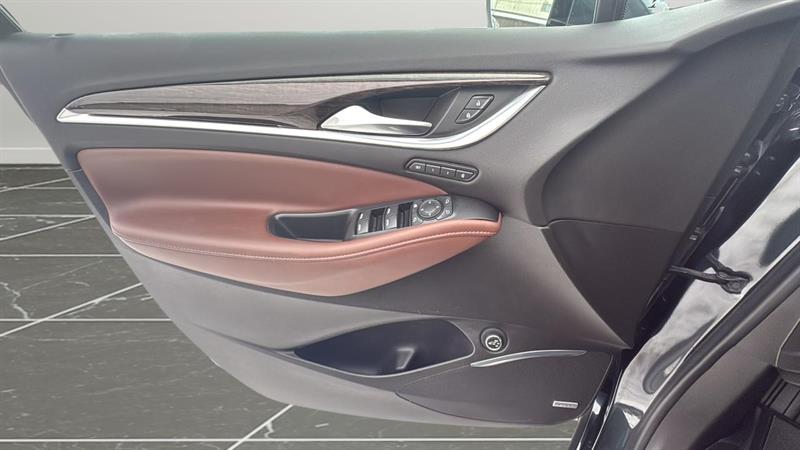 buick Enclave 2021 - 16