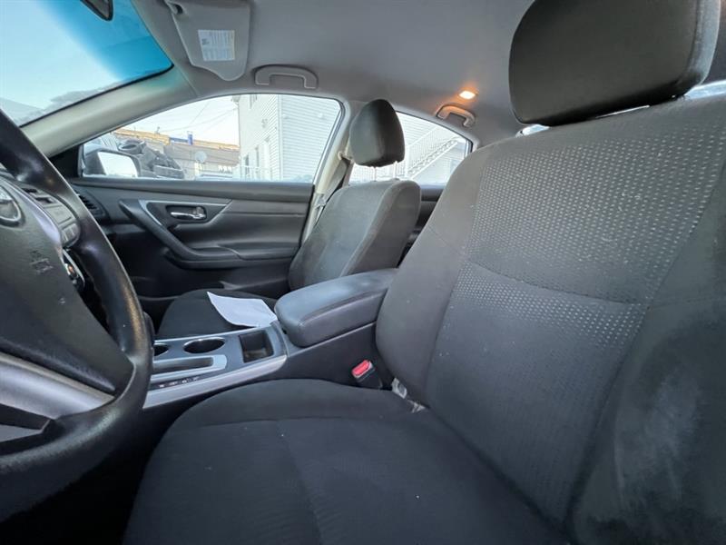 nissan Altima 2015 - 17