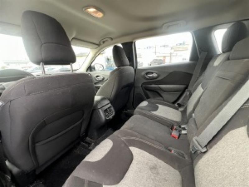 jeep Cherokee 2016 - 23