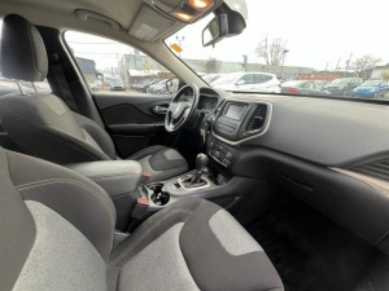 jeep Cherokee 2016 - 27