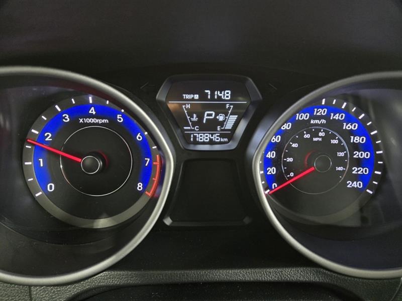 hyundai Elantra 2016 - 14