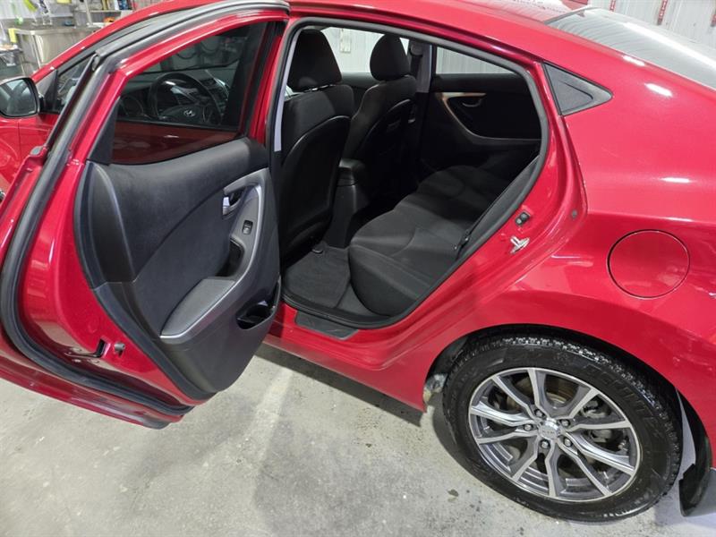 hyundai Elantra 2016 - 17