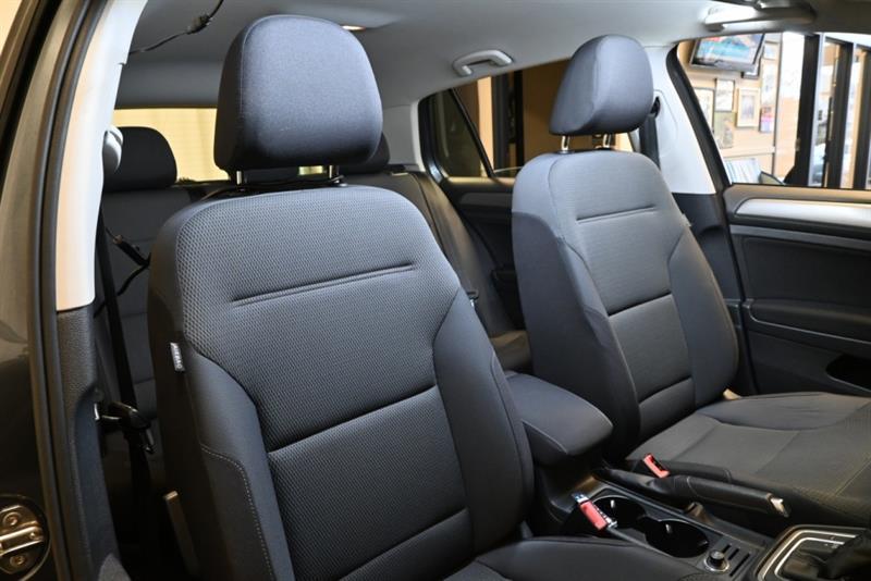 volkswagen Golf 2015 - 29