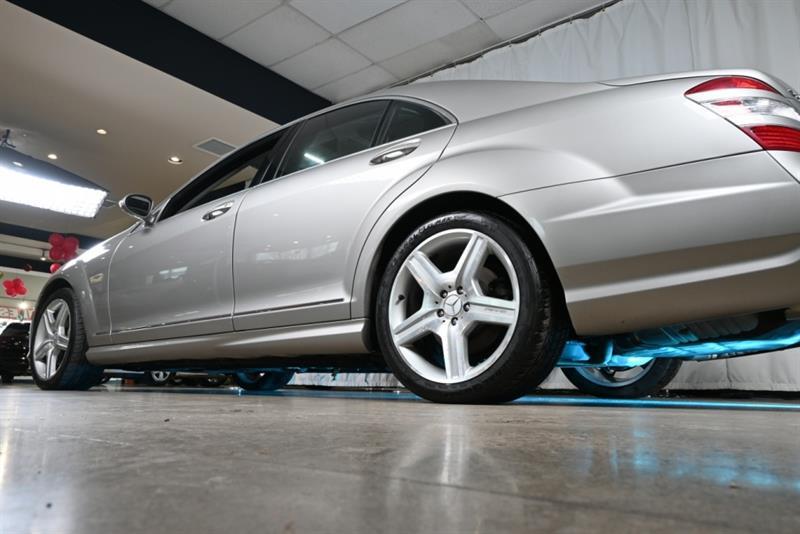 2009 Mercedes-Benz S-Class - Image 12