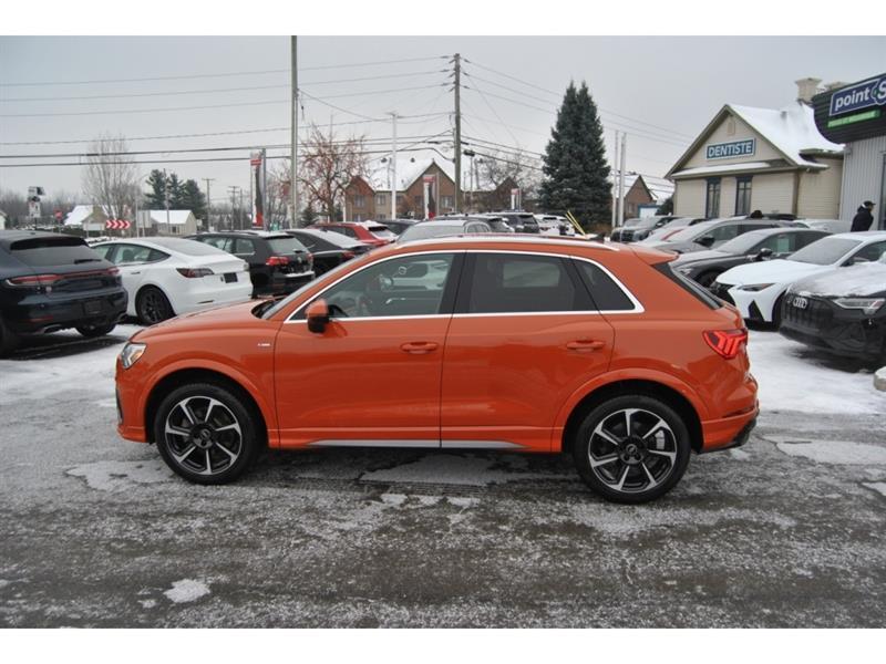 2022 Audi Q3 - Image 2