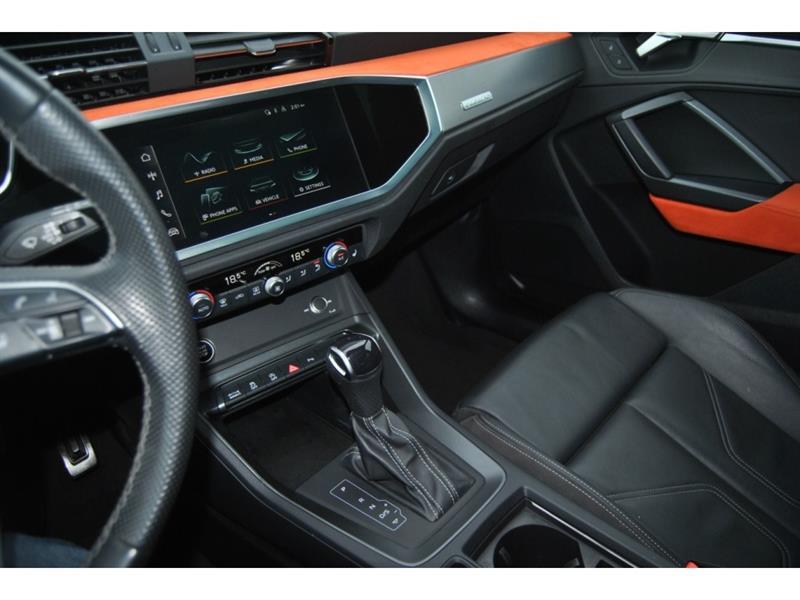 2022 Audi Q3 - Image 16