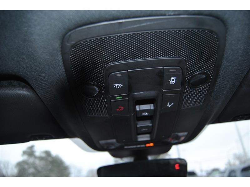 2022 Audi Q3 - Image 23