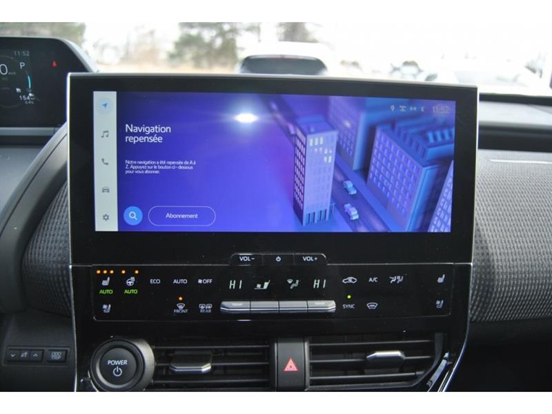 2023 Subaru Solterra - Image 17