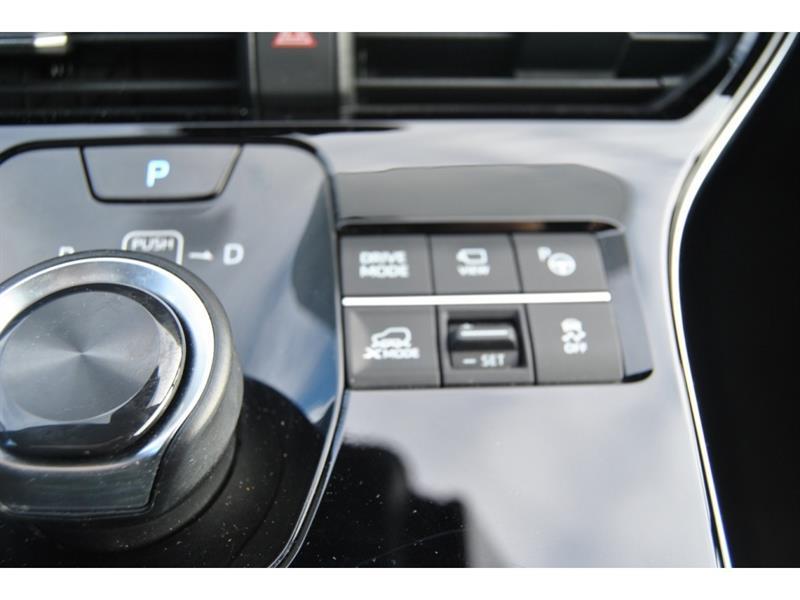 2023 Subaru Solterra - Image 23