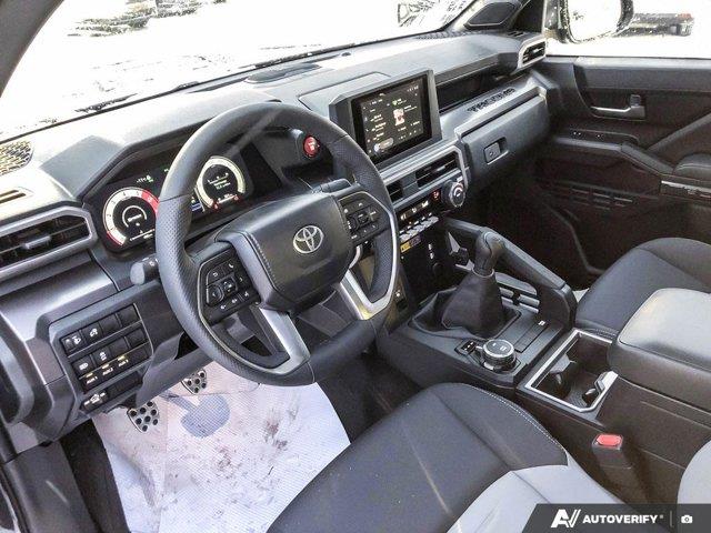 toyota Tacoma 2025 - 12
