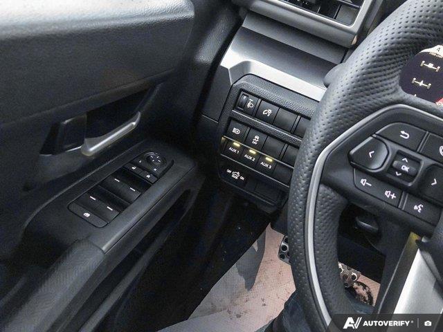 toyota Tacoma 2025 - 16