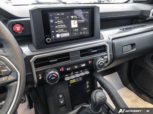 toyota Tacoma 2025 - 18