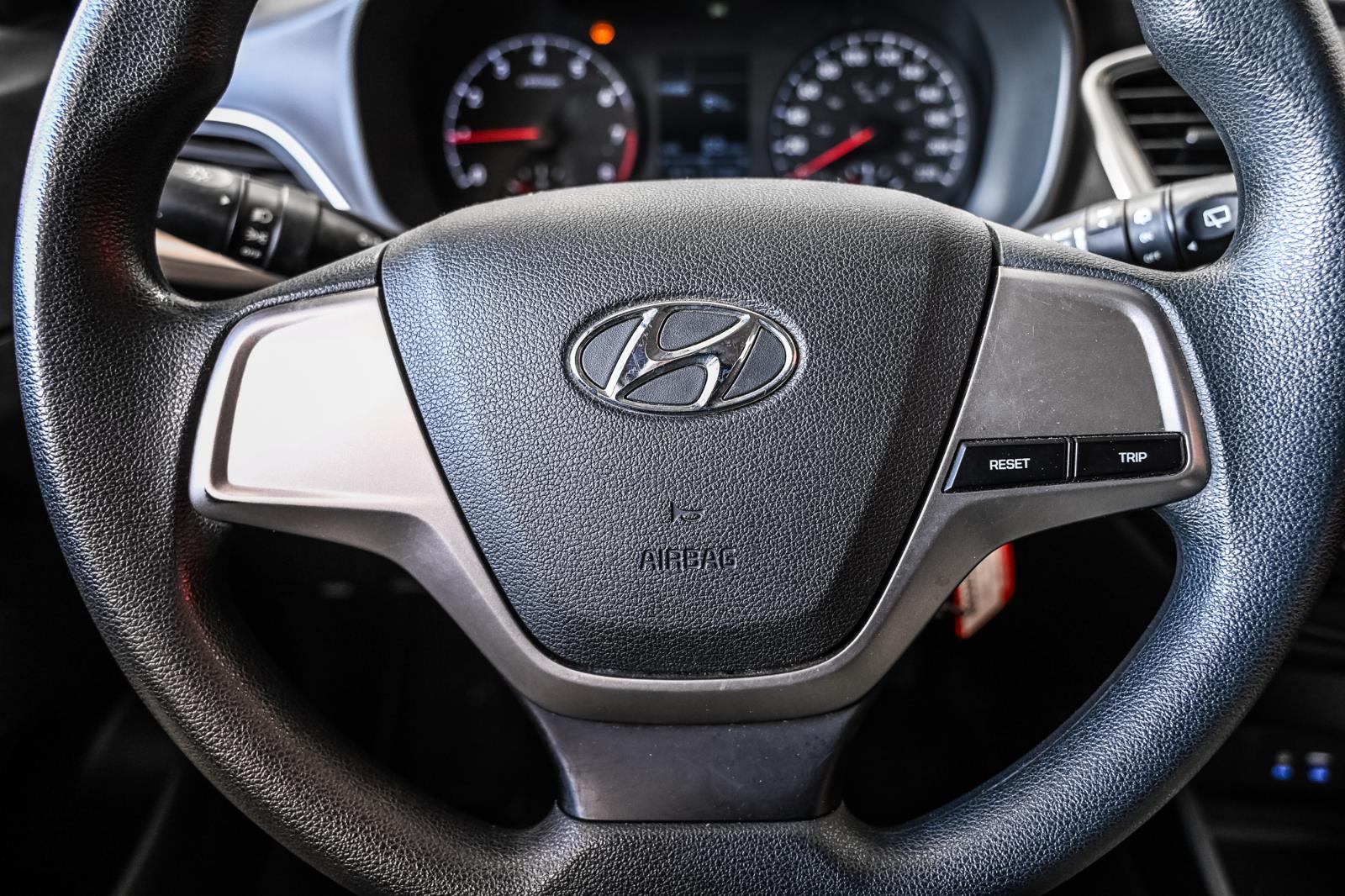 hyundai Accent 2019 - 16