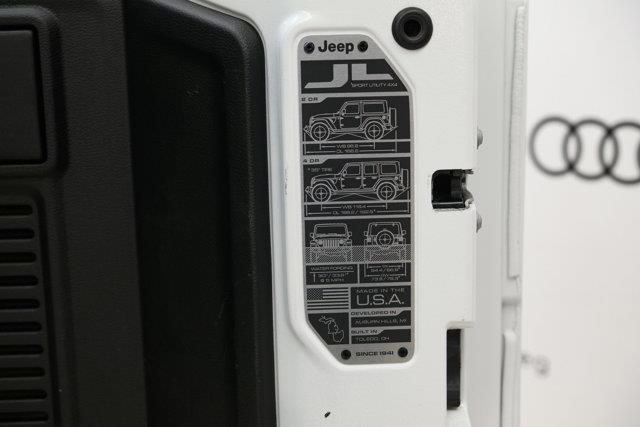 jeep Wrangler 2023 - 9