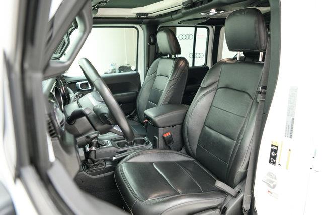 jeep Wrangler 2023 - 21