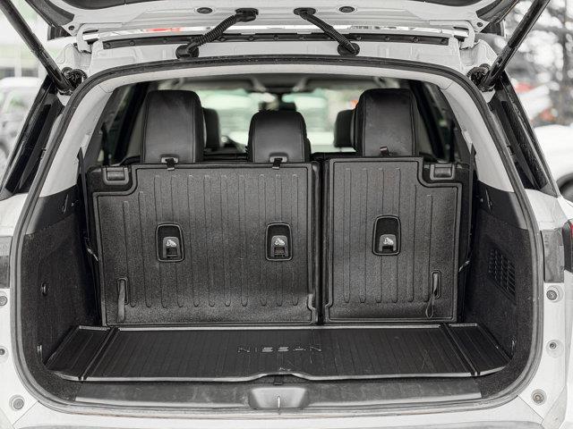 nissan Pathfinder 2022 - 26