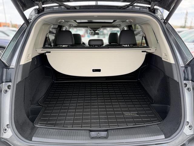 nissan Rogue 2023 - 24