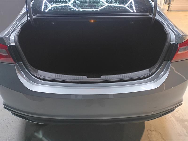 chevrolet Malibu 2023 - 10