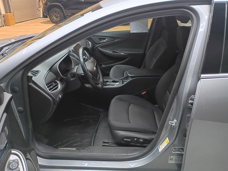 chevrolet Malibu 2023 - 16