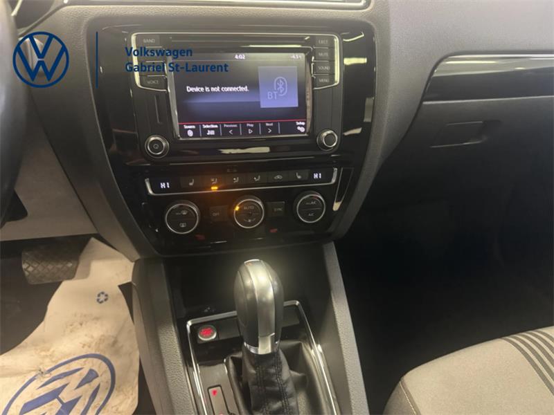 volkswagen Jetta 2017 - 15