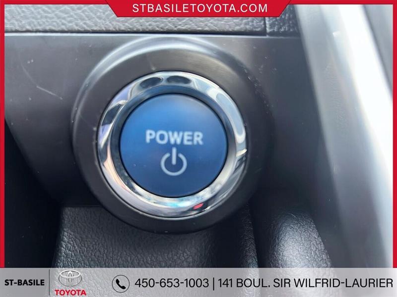 toyota Camry 2017 - 23