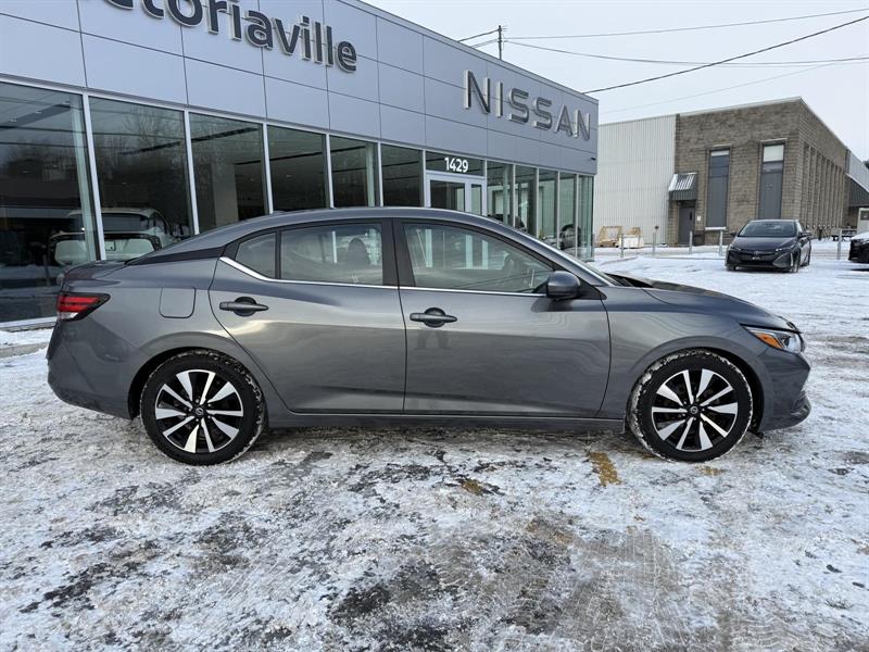 nissan Sentra 2023 - 9