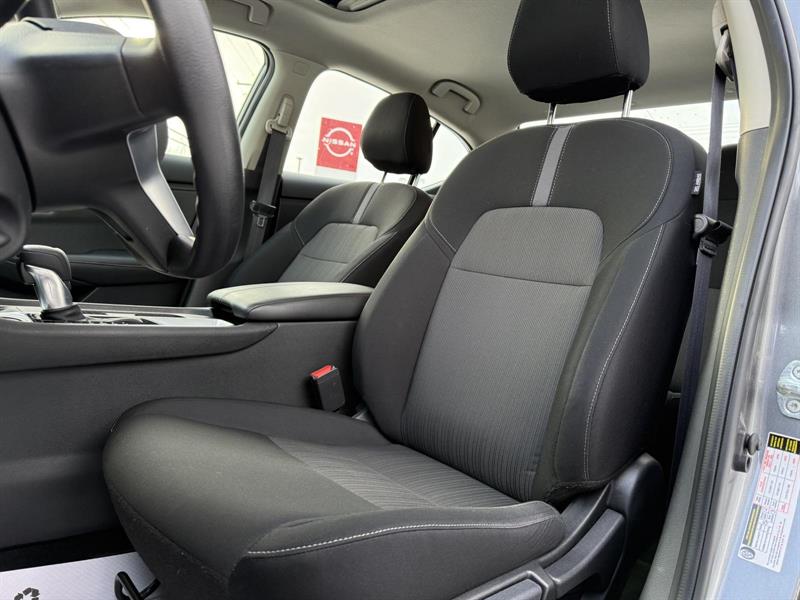 nissan Sentra 2023 - 11