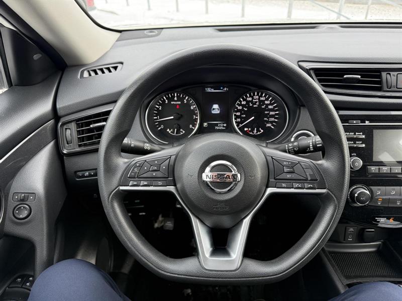 nissan Rogue 2017 - 12