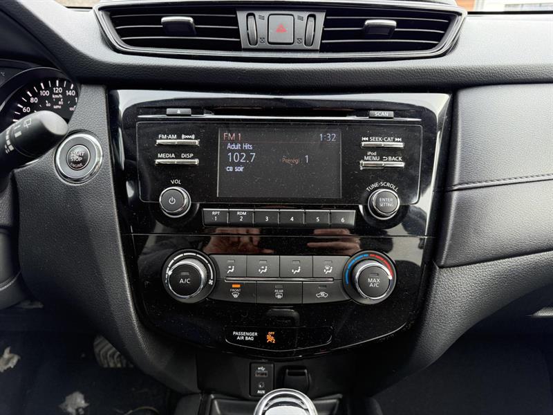 nissan Rogue 2017 - 16