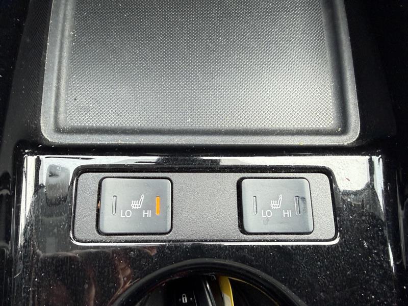 toyota Prius Prime 2022 - 16