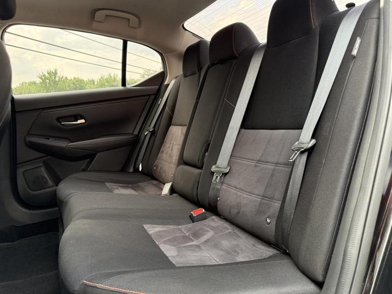 nissan Sentra 2020 - 17