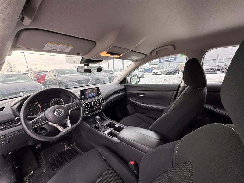 nissan Sentra 2021 - 16