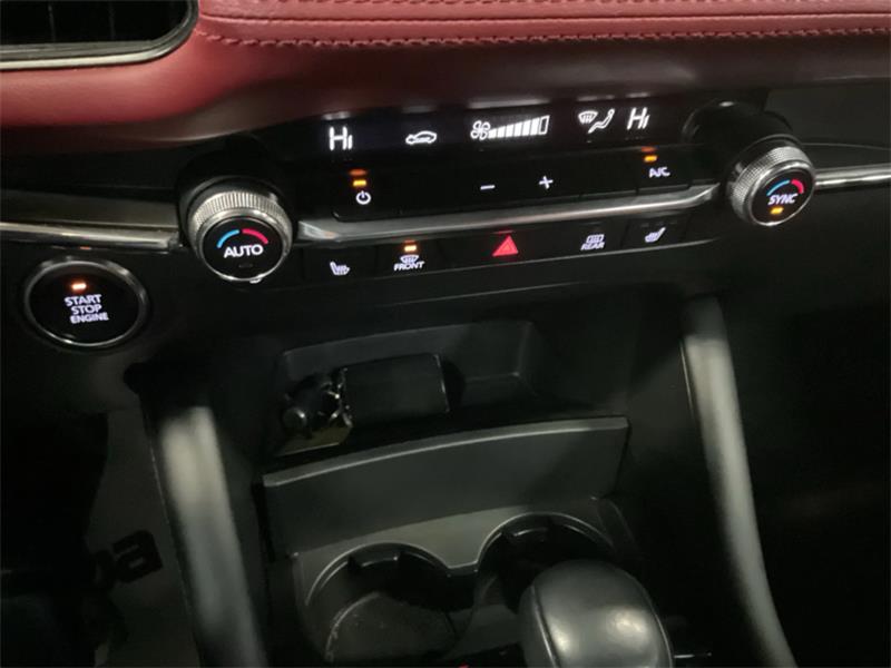 mazda Mazda3 2023 - 18