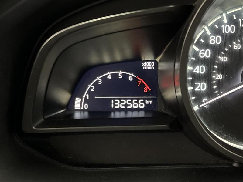 mazda Mazda3 2017 - 11