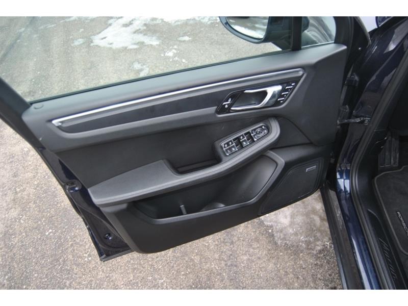 porsche Macan 2021 - 12