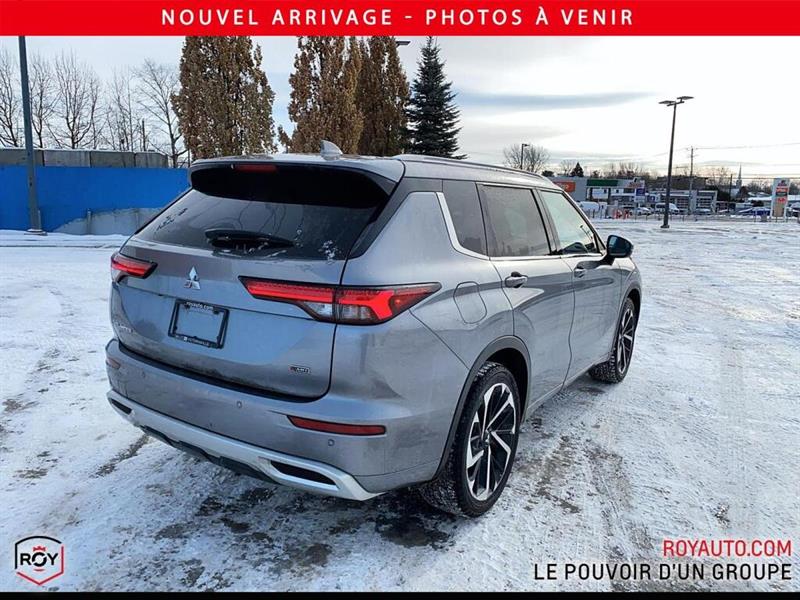 mitsubishi Outlander 2022 - 2